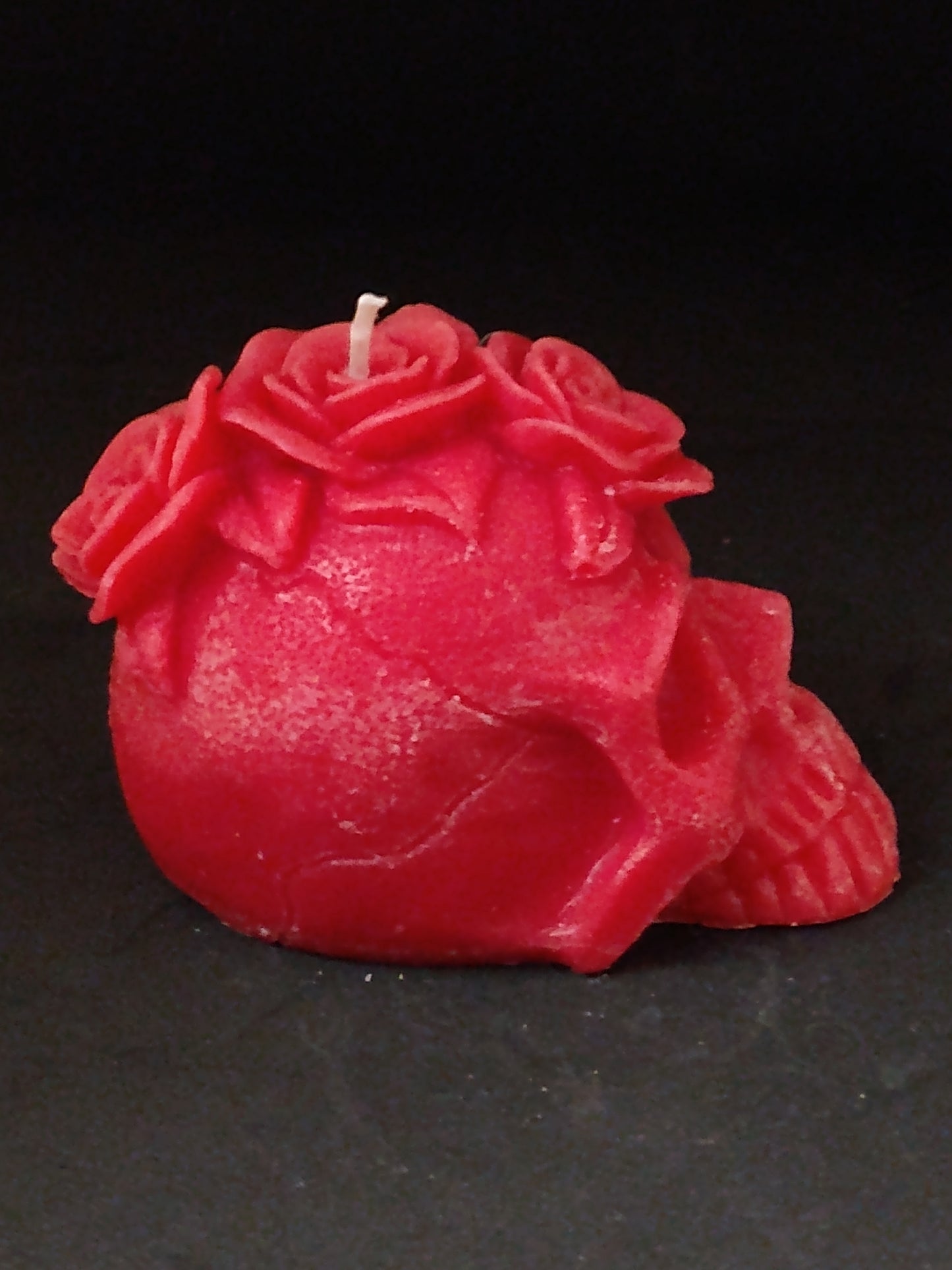 rose skull candle