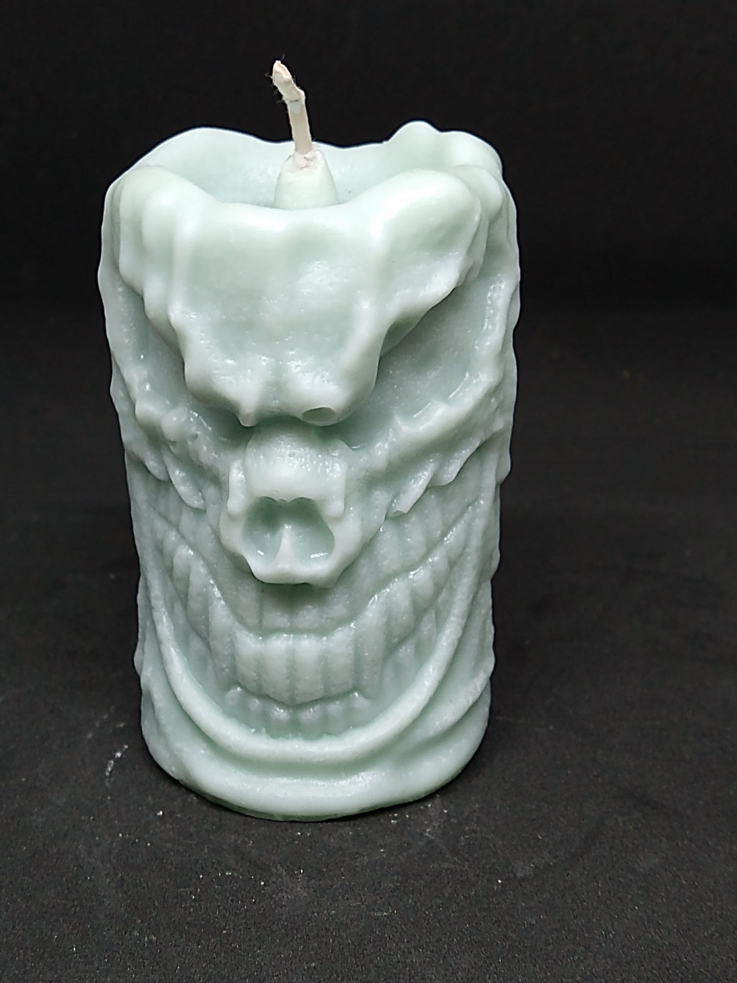 tiki skull candle